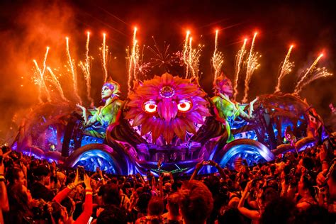 What Does EDC Stand For Music? Exploring the Festival's Unique Blend of Electronic Dance Culture