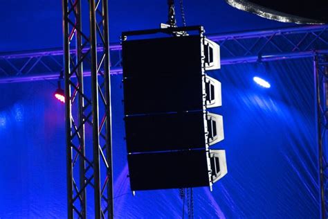 what is a PA system in music and how does it contribute to the live performance experience?